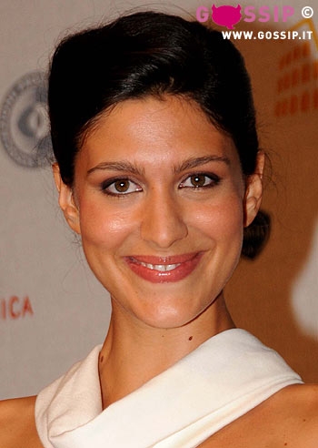 Giulia Bevilacqua, niente nozze, meglio la cicogna