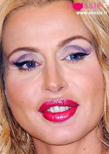 Valeria Marini in concerto a Milano