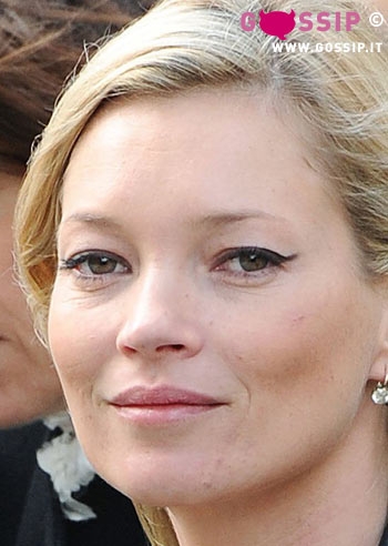 Kate Moss, all'aldilà accanto a Hince
