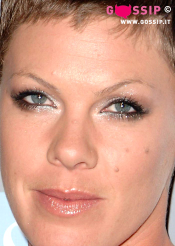 Cicogna in vista per Pink