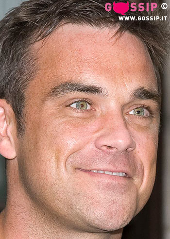 Robbie Williams, incontri ravvicinati con gli UFO