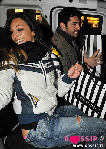 Flirt tra Guerra e la Nile: ecco le foto