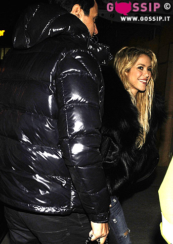 Shakira e Piquè mano nella mano a Berlino: foto