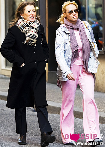 La Clerici dimentica Eddy con lo shopping: foto