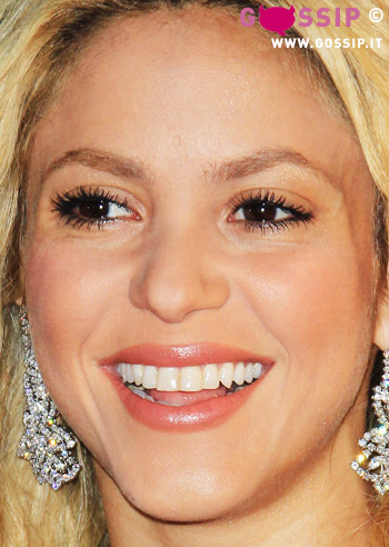 Shakira, Piquè è il suo 'sol'