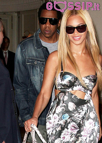 Beyoncè e Jay-Z in vacanza a Parigi: foto