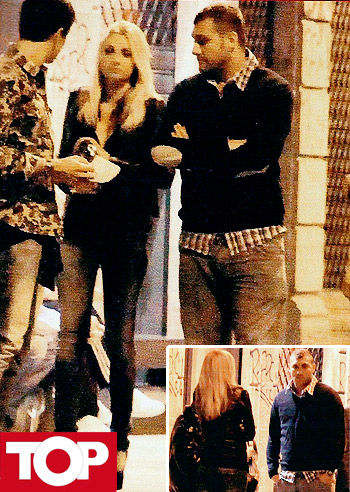 Bobo Vieri nella notte con Mary Carbone Bobo Vieri nella notte con Mary Carbone