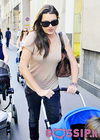 Alena Seredova, mamma serena aspettando il 'sì'