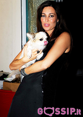 Manuela Arcuri al Gay Village di Roma: foto