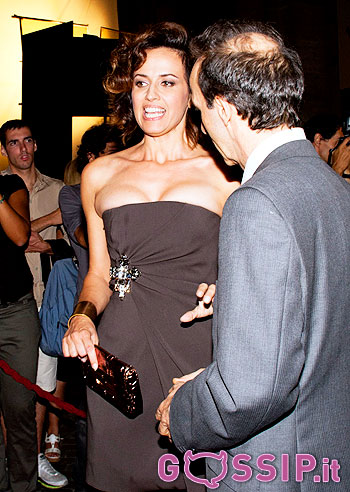 Roberto Benigni, stregato dalle 'bombs' di Marta Zoffoli