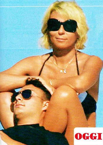 Maria De Filippi, una mamma in vacanza