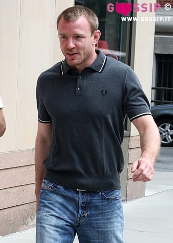 Guy Ritchie, altro fiocco celeste