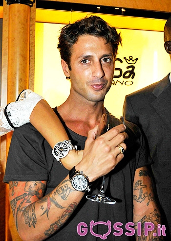 Corona: "Nina non mi impedirà di sposare Belen"