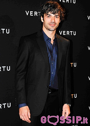 Luca Argentero, sono gli altri i 'rincoglioniti' Luca Argentero, sono gli altri i 'rincoglioniti'