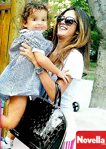 Giorgia Palmas, con Sofia al parco