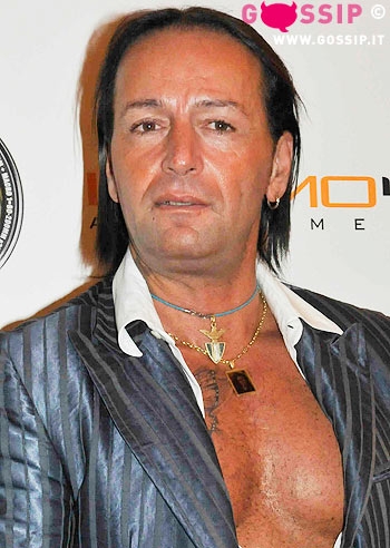 Davide Di Porto, ex naufrago 'hard'