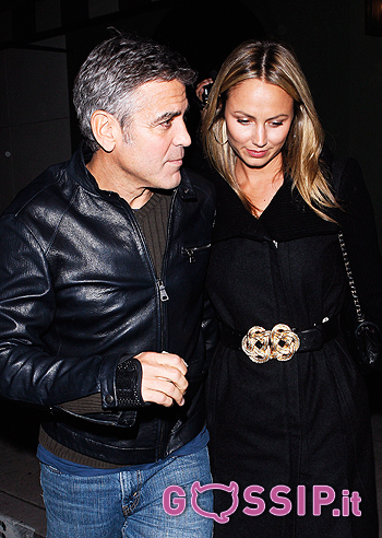 George, super protettivo con Stacy George, super protettivo con Stacy