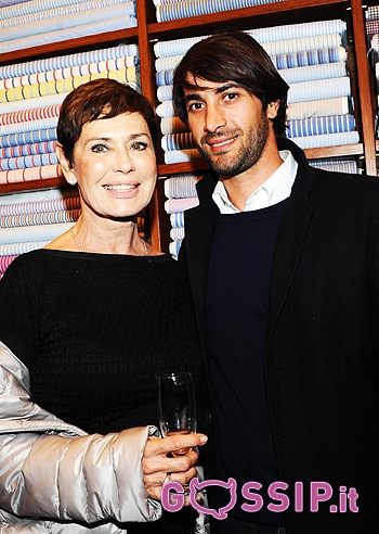 Corinne Clery li vuole giovani