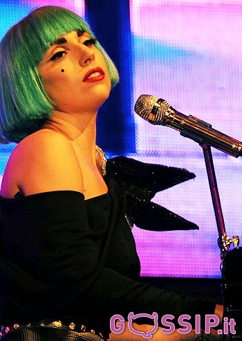 Lady Gaga una schiavista?