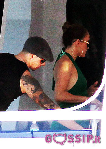 Vacanze a Miami per J.Lo e il toy-boy Casper Smart Vacanze a Miami per J.Lo e il toy-boy Casper Smart