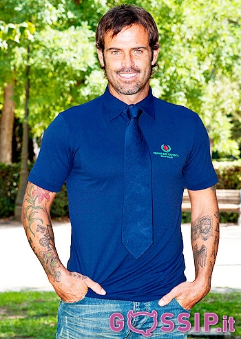 Gf12: La punizione di Patrick, Ascanio Pacelli in casa