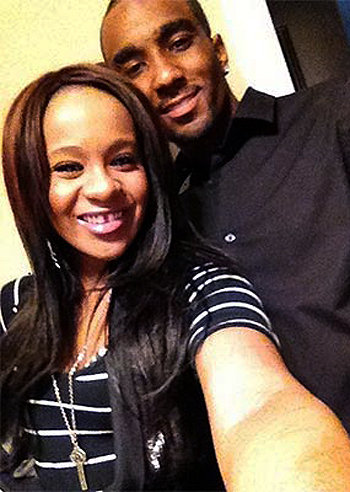 Bobbi Kristina con il fratellastro Nick?
