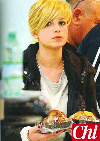 Emma Marrone, pasto fai da te al supermarket