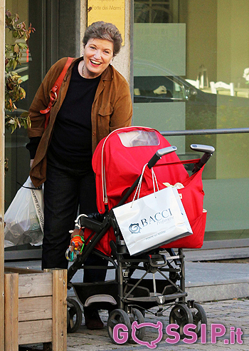 Mara Maionchi tenera nonna: foto