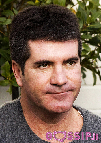 Simon Cowell, notte di sesso con furto