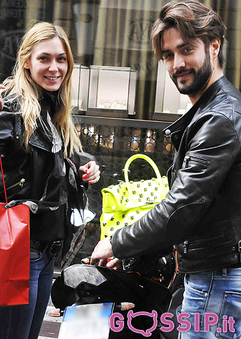 Alex Belli in moto con Katrina: foto