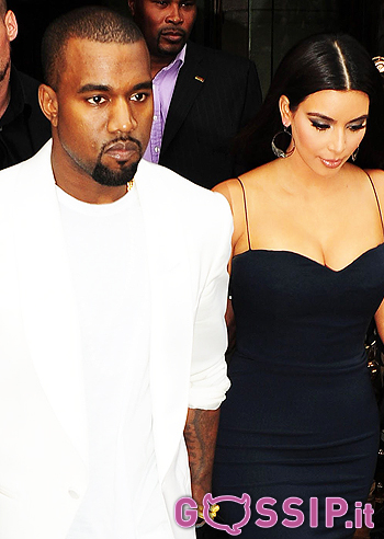 Kim Kardashian, con Kyne West ai Fifi Awards