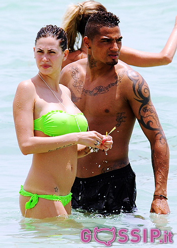 Melissa Satta con Kevin tempo di mare a Miami