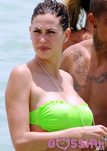 Melissa Satta, seno esplosivo solo per i 6 kg in più?