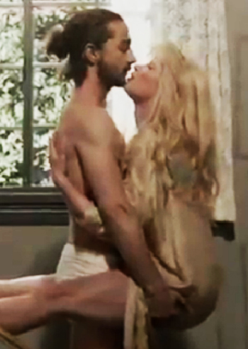 Shia LaBeouf completamente nudo