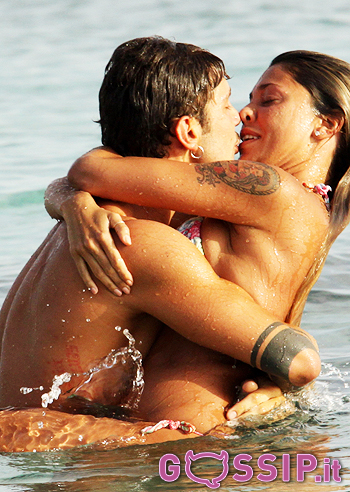 Stefano e Belen, balli proibiti a Formentera