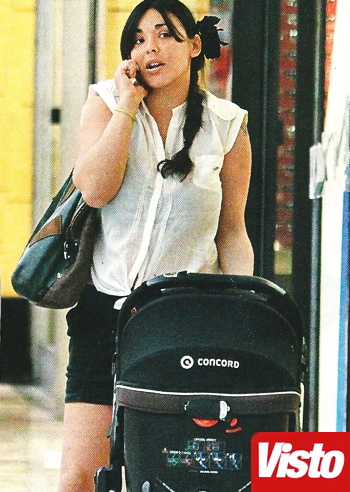 Carmela Gualtieri, prima uscita con la figlia