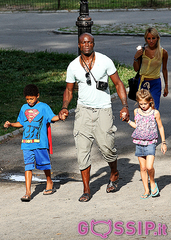 Seal al parco coi 4 figli: le foto