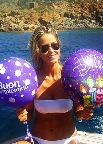 Compleanno al mare per Elena Santarelli: foto