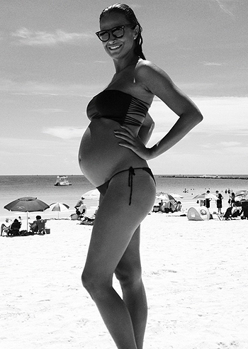 Magda Gomes, il pancione cresce