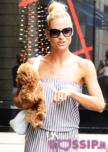 Michelle Hunziker, shopping con Aurora e Federico