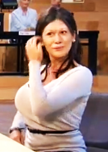 Virginia Raffaele, esilarante Nicole Minetti