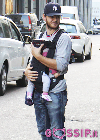 Alessandro Cattelan, un tenero papà