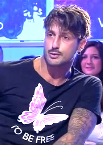 Corona attacca Belen: foto Corona attacca Belen: foto