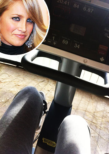 Katia Pedrotti, cyclette col pancino