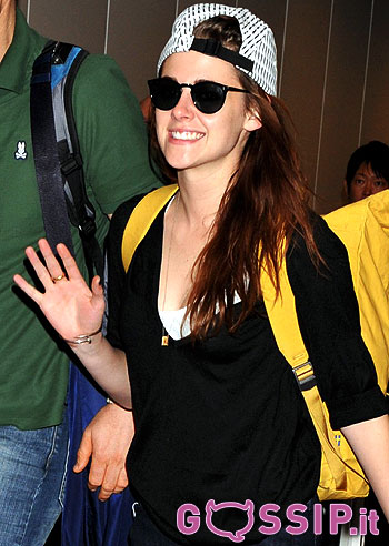 Kristen Stewart atterra in Giappone: foto