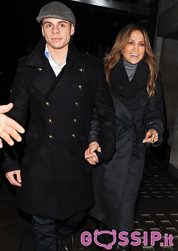 JLO e Casper, glamour a Londra: foto