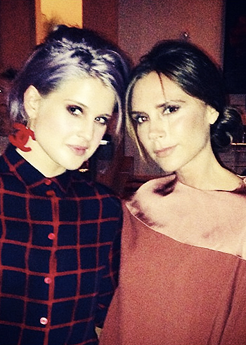 Kelly Osbourne incontra Victoria e David Beckham al ristorante
