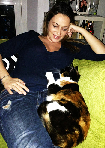 Sara Ventura, la miciotta attaccata al pancino