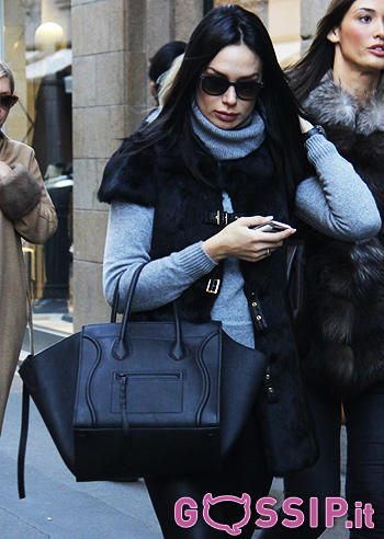 Nicole Minetti shopping da innamorata?