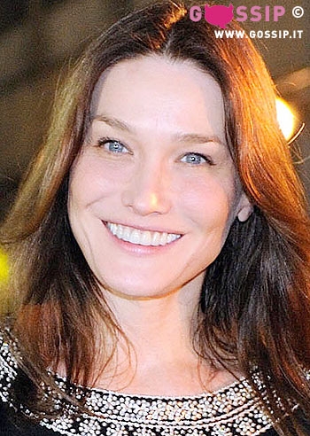 Carla Bruni: "Non ho bisogno di essere femminista"